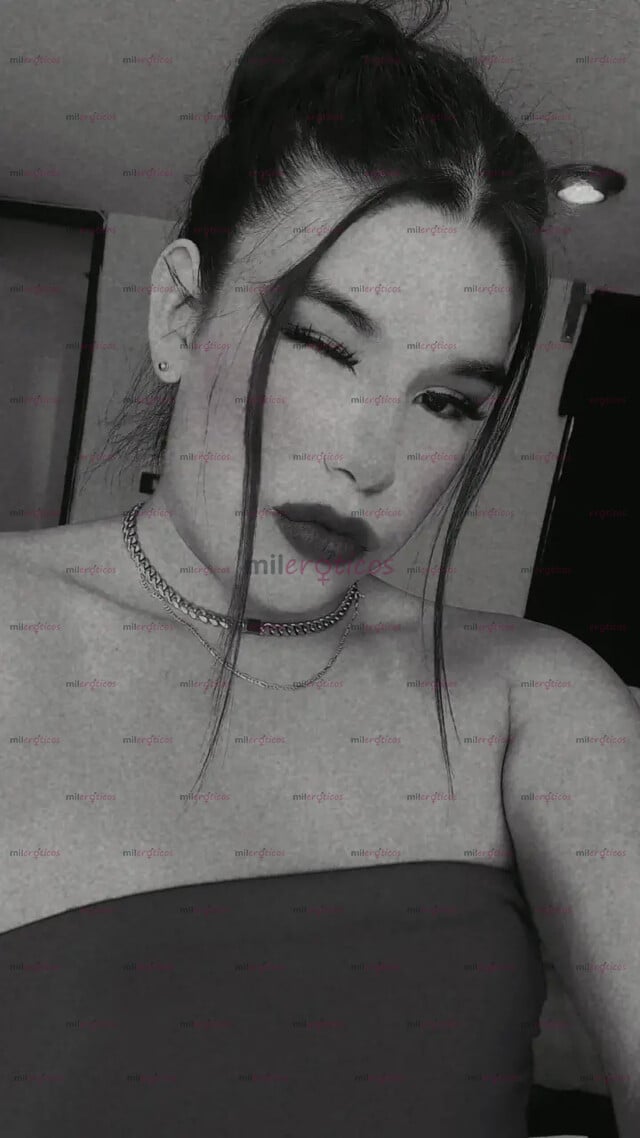 FOTOS DE MICHELLE MENDOZA, LISTA PARA CUMPLIR TUS FANTASIAS SOY MUY CALIENTE