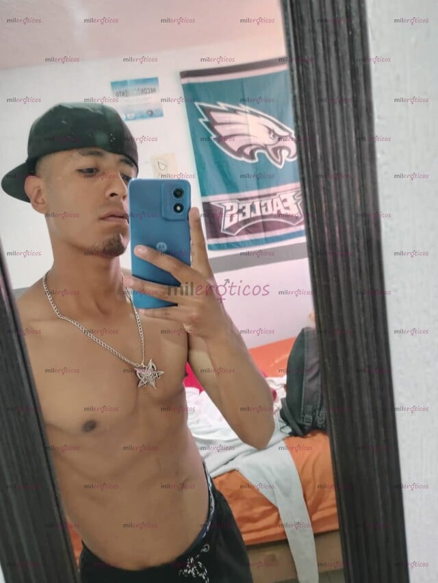 FOTOS DE MORENITO CUMPLIDOR, DISPUESTO A SATISFACER TODAS TUS NECESIDADES BEBE