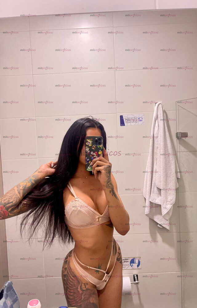 FOTOS DE DELGADA TATUADA Y DESCOMPLICADA ... DISPUESTA A TODO LO QUE QUIERAS