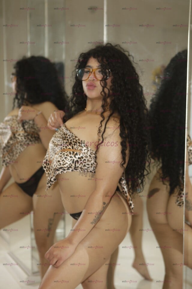FOTOS DE CHICA EXOTICA DOMINANTE Y FETICHISTA Y SALVAJE
