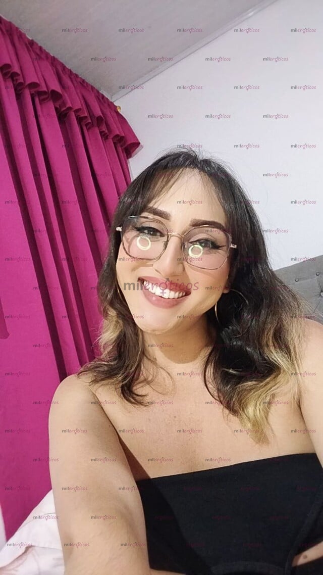 FOTOS DE ANDREA HERMOSA NIÑA TRANS MUY ARRECHA CON SENOS NATURALES Y UN BUEN CULO