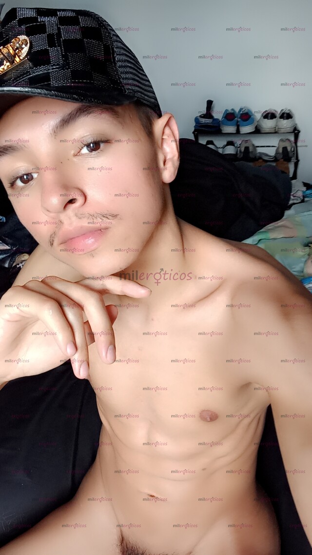 FOTOS DE VERGON LECHERO 20 CM 19 AÑOS ARRECHO MORBOSO