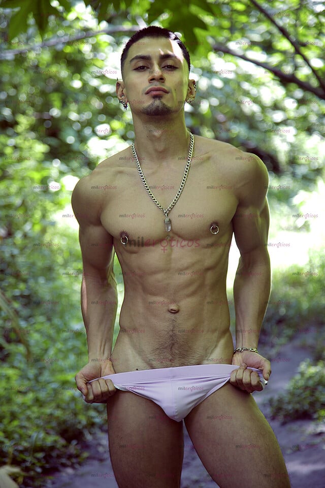 FOTOS DE JOVEN ACOMPAÑANTE, GUAPO Y MUSCULOSO VIP CULO RICO Y TRABAJADO
