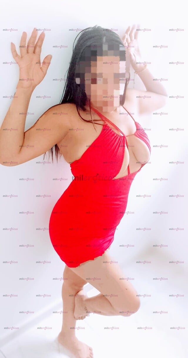 FOTOS DE KAROL NIÑA NUEVA CON CHUPADERA. MUY CALIENTE CON RIKAS TETAS QUE TE ENLOQUECERAN