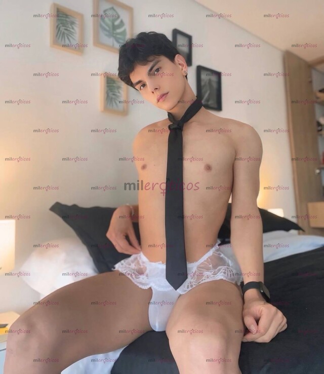 FOTOS DE MODELO PASIVO AFEMINADO. MOTEL O LLEGO A TU HOTEL