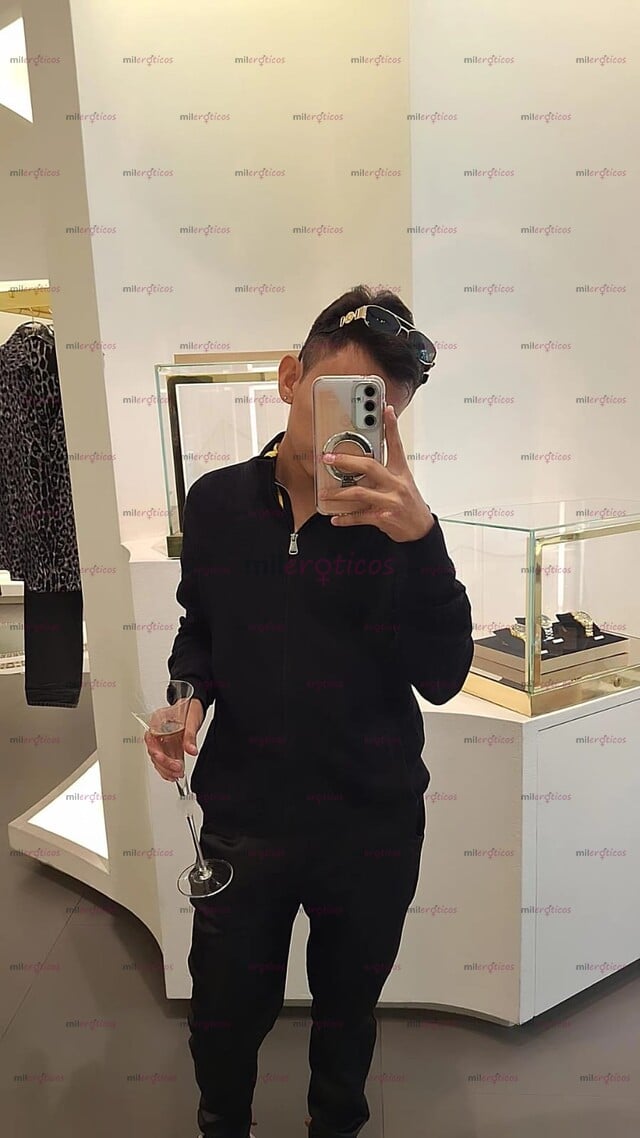FOTOS DE ANGEL TWINK MORENO Y ARDIENTE DE VISITA EN TU CIUDAD