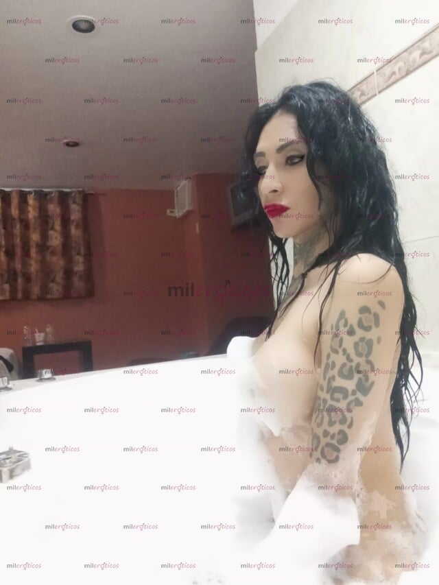 FOTOS DE VEN A DISFRUTAR DE UNA HERMOSA ATRACTIVA NIÑA TRANS DEL CERO MASOQUISMO