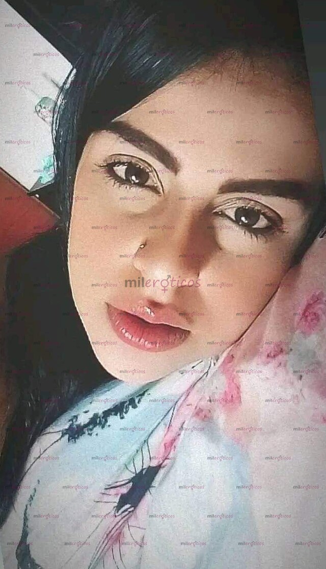 FOTOS DE HERMOSA SEXY Y COMPLACIENTE SOFÍA RECIÉN LLEGADA ALA CIUDAD