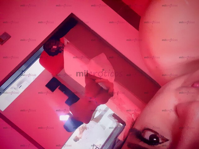 FOTOS DE CHICA TRANS CALIENTE Y COMPLACIENTE, CARIÑOSA Y SUPER FOGOSA ARDIENTE EN LA CAMA