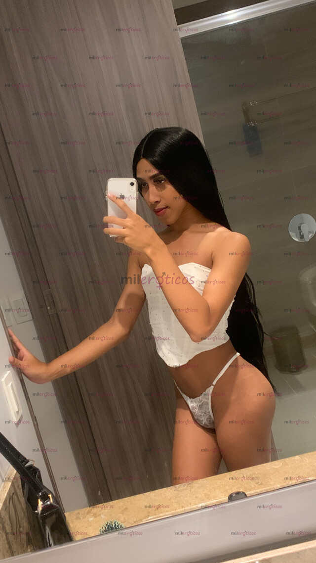 FOTOS DE VALERI POLLITA CALIENTE Y VERSATIL DISPUESTA