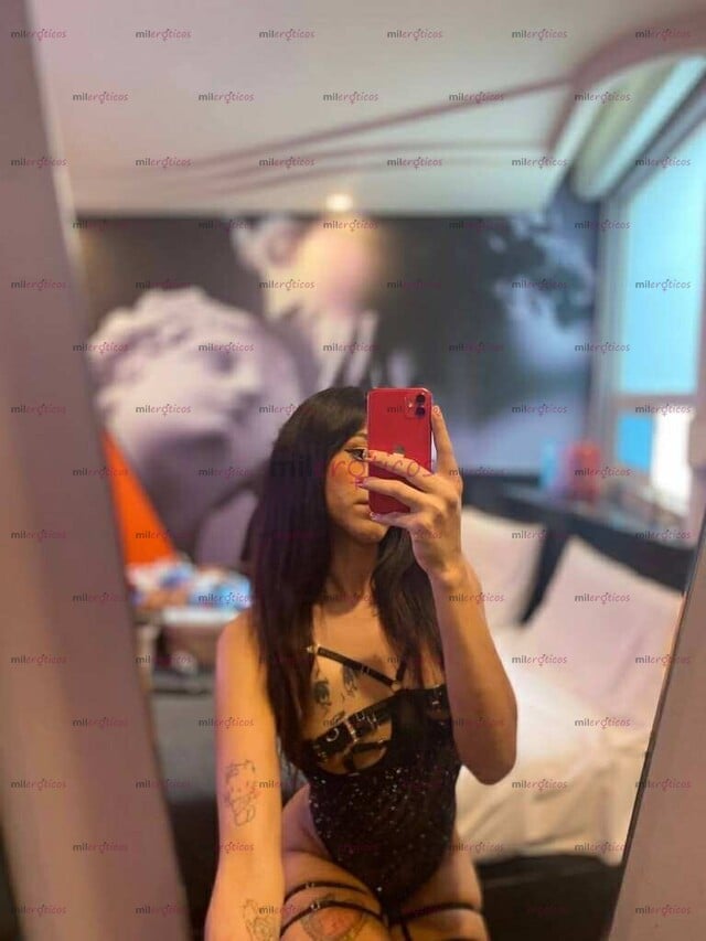 FOTOS DE CONÓCEME SOY HONEY Y VERÁS QUE NO SOY UNA MÁS SOY LA QUE DEJARÁ HUELLA