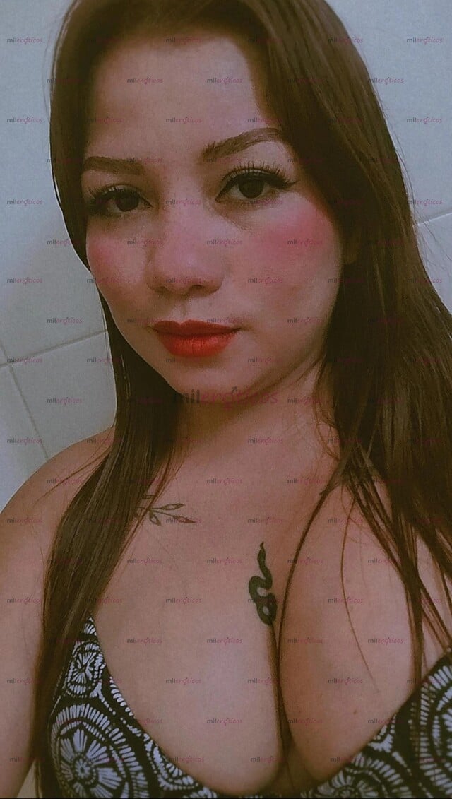 FOTOS DE DÉJAME CONSENTIRTE CON MI BUEN TRATO Y MI BELLEZA, ESTOY ESTRECHITA AMOR