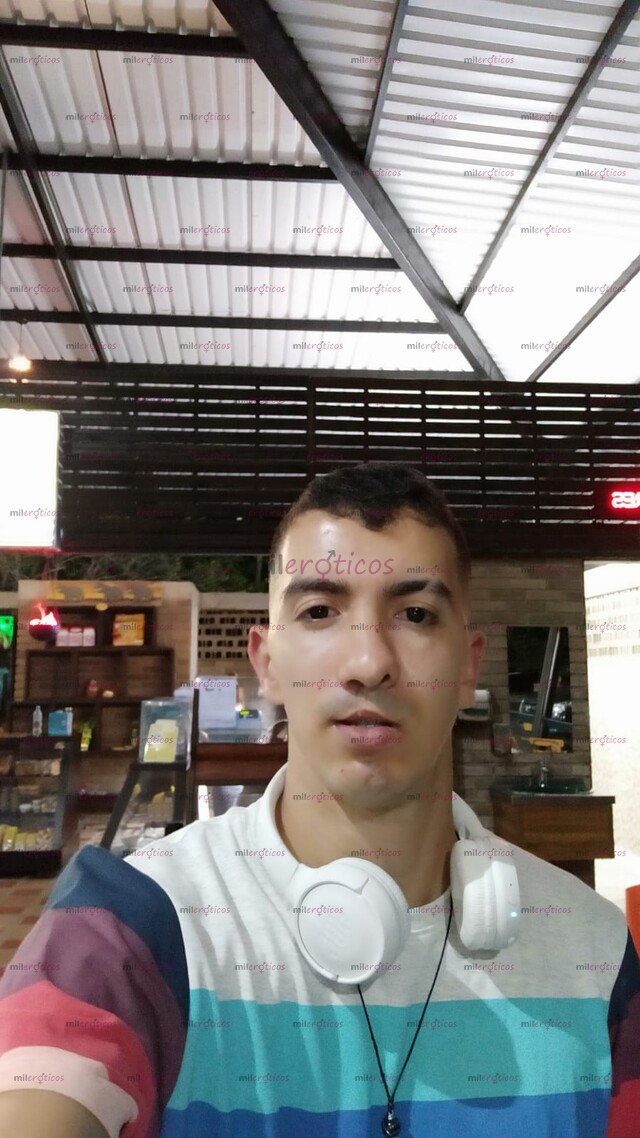 FOTOS DE LUCAS MARTINEZ FULL ACTIVO MORBOSO CON BUENA VERGA DE 22 CM PARA ROMPER CULOS