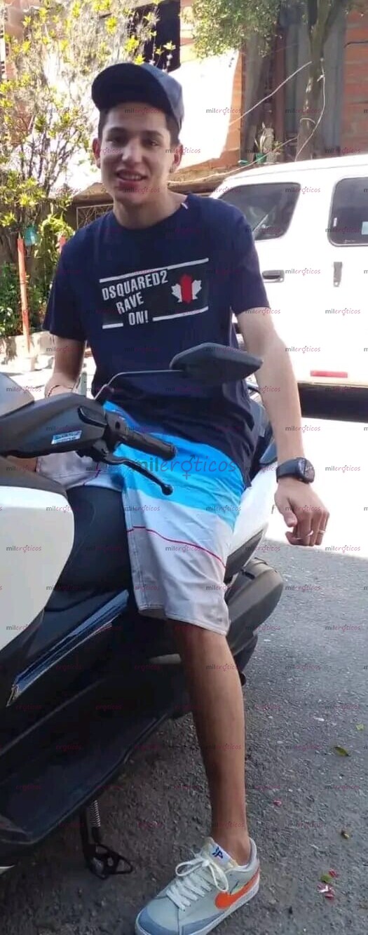 FOTOS DE MUCHO GUSTO DAVID, UN PANA 100% SERIO HOMBRE VARONIL, DISCRECIÓN Y BUENOS GUSTOS