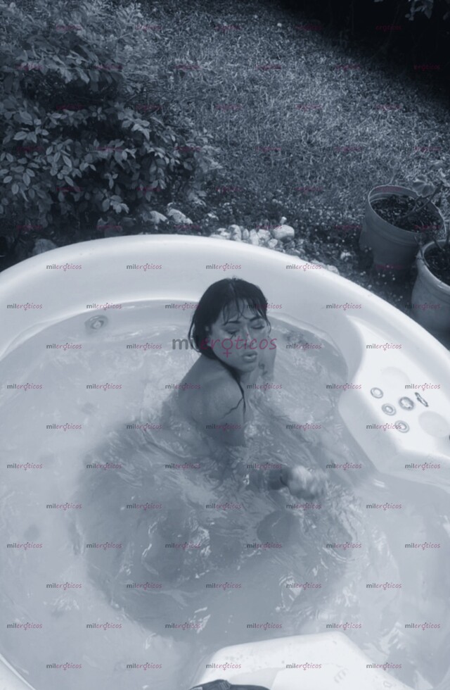 FOTOS DE PIEL CANELA CACHONDA LISTA PARA PASARLA DELICIOSO SIN PROBLEMAS DE ERECCIÓN