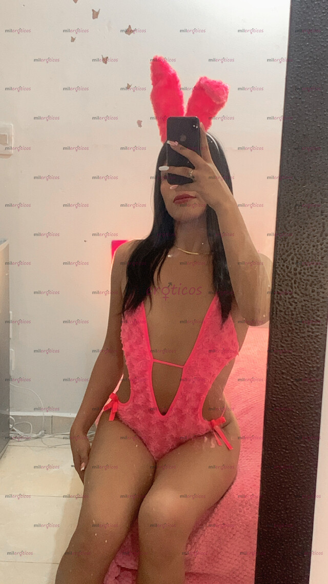 FOTOS DE DANIELA NIÑA NINFÓMANA, AMANTE DEL SEXO ORAL. CULITO QUE CHUPA