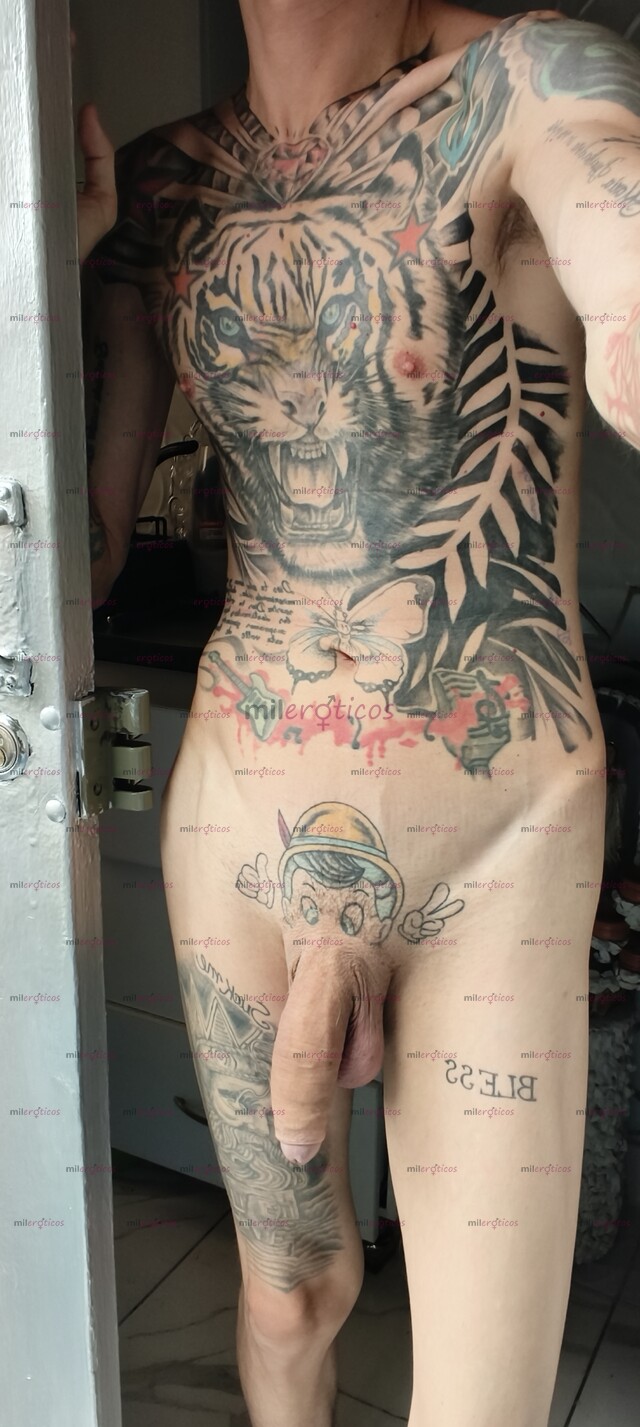 FOTOS DE FLACO ACTIVO BLANCO VERGON MORBOSO TATUADO