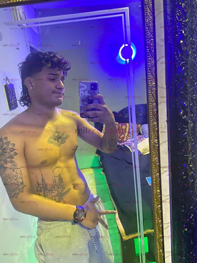 FOTOS DE JOVEN MORENO 120MIL CON SITIO, VERGA DE 19CM, RICO ACTIVO, VERSÁTIL, SALIDAS