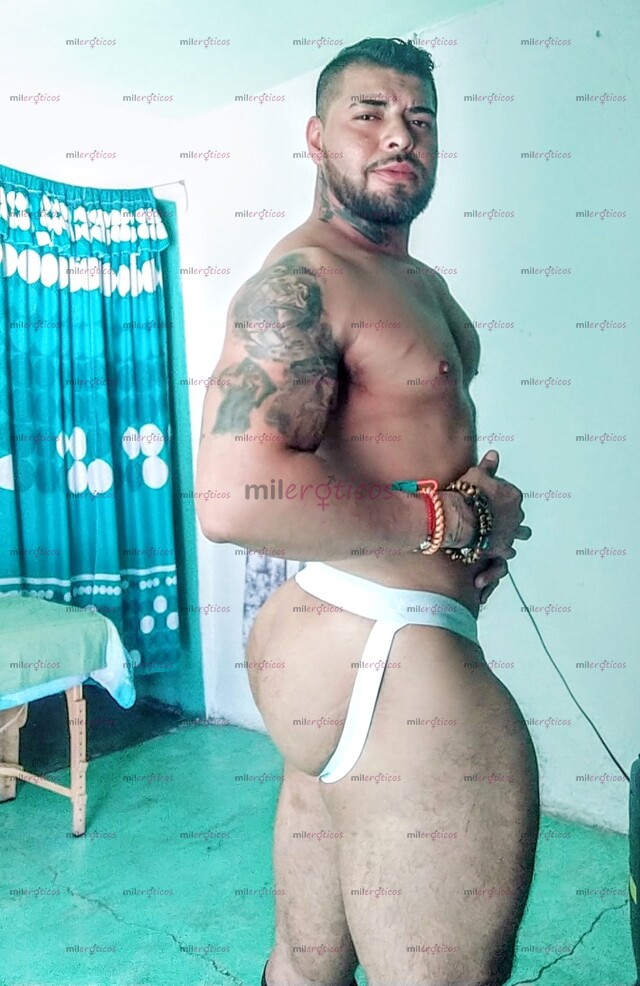 FOTOS DE MUSCULOSO ESPECIAL PARA BI Y HETEROS CURIOSOS