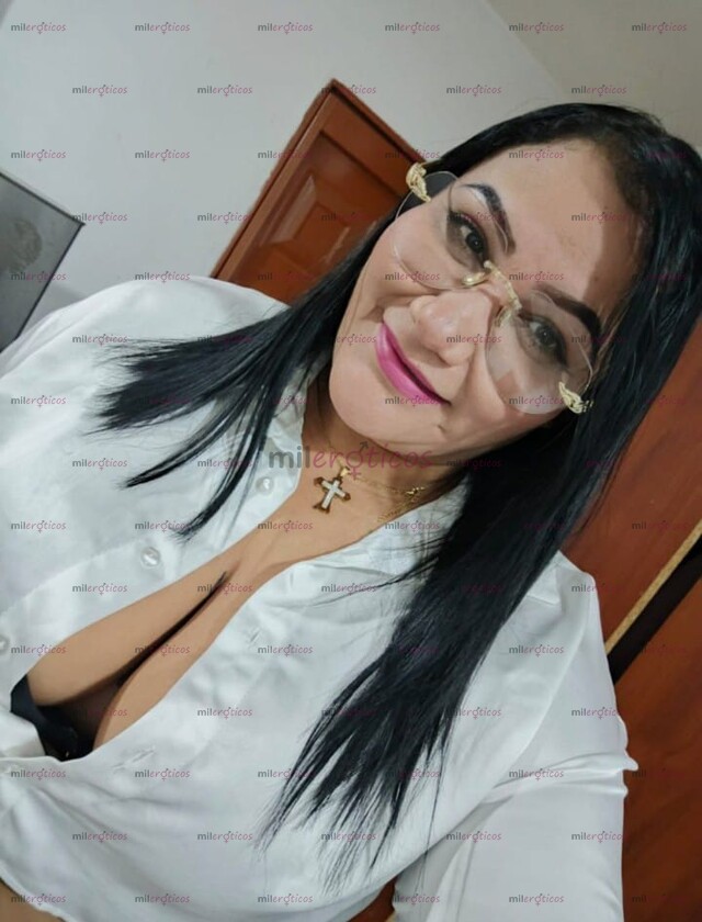 FOTOS DE HOLA AMOR SOY YORGELIS TU CABALLOTA DISPUESTA A COMPLACERTE EN TODO