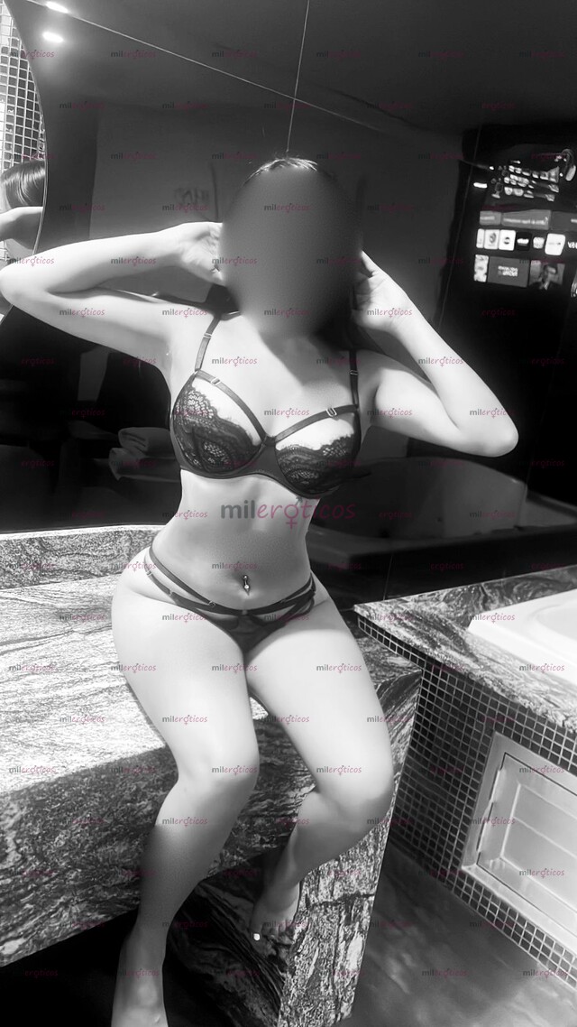 FOTOS DE KRISTAL !!! YO SI SOY REAL !!! ORAL NATURAL Y RICOS TRÍOS Y SERV A PAREJA (PACK)