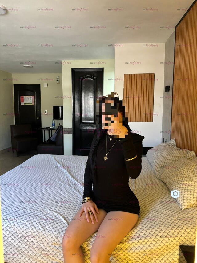 FOTOS DE ELEGANTE, EDUCADA, SENSUAL Y DE MUY BUEN CUERPO !!