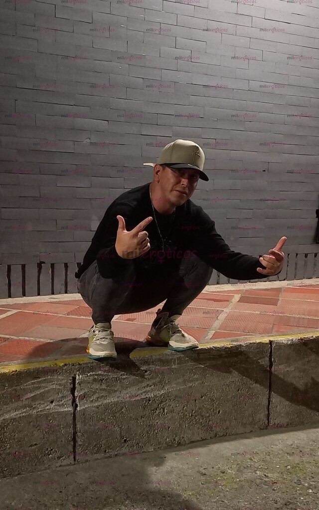 FOTOS DE MAICOL JOVEN VENEZOLANO ARECHO FULL PENETRACION DESCOMPLICADO