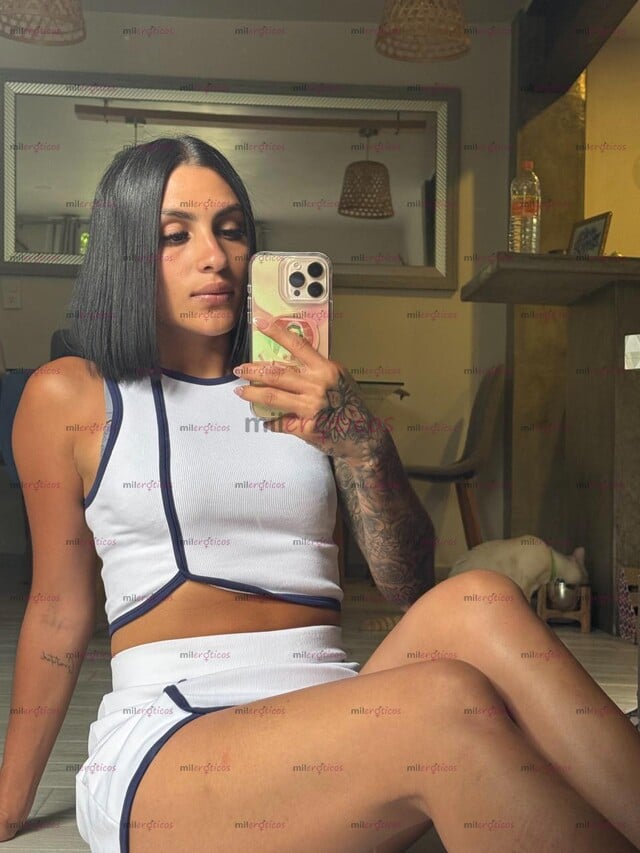 FOTOS DE HERMOSA FLAQUITA Y JOVENCITA MUY ESTRECHITA CON GANAS DE UNA VERGOTA JUGOSA