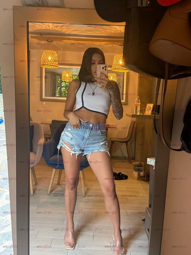 FOTOS DE HERMOSA FLAQUITA Y JOVENCITA MUY ESTRECHITA CON GANAS DE UNA VERGOTA JUGOSA