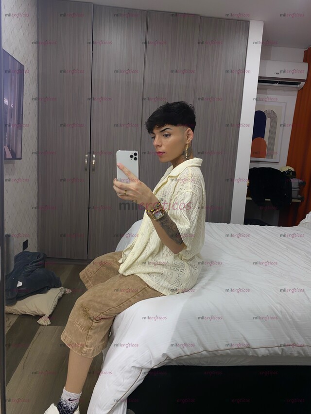 FOTOS DE HOLA SOY ANTONY UN CHICO DULCE ELEGANTE & COQUETO TENGO APARTAMENTO DISPONIBLE
