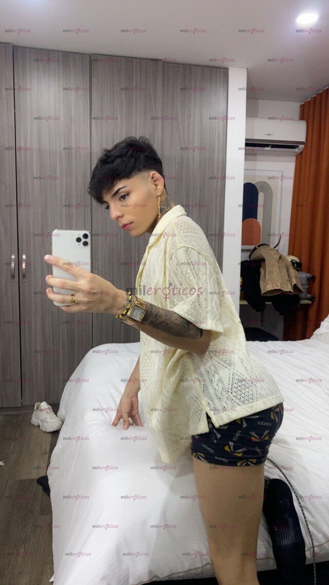FOTOS DE HOLA SOY ANTONY UN CHICO DULCE ELEGANTE & COQUETO TENGO APARTAMENTO DISPONIBLE