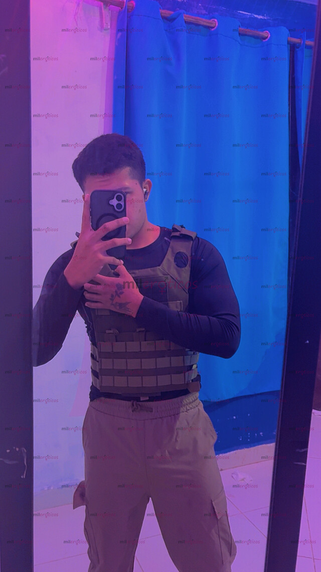 FOTOS DE VERSATIL VIP JOVENCITO UNIVERSITARIO DISPONIBLE