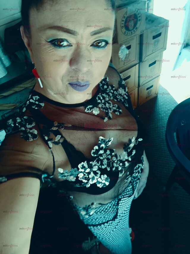 FOTOS DE MUÑECA MADURITA KN CARAMELO GRUESO , DE GARGANTA PROFUNDA