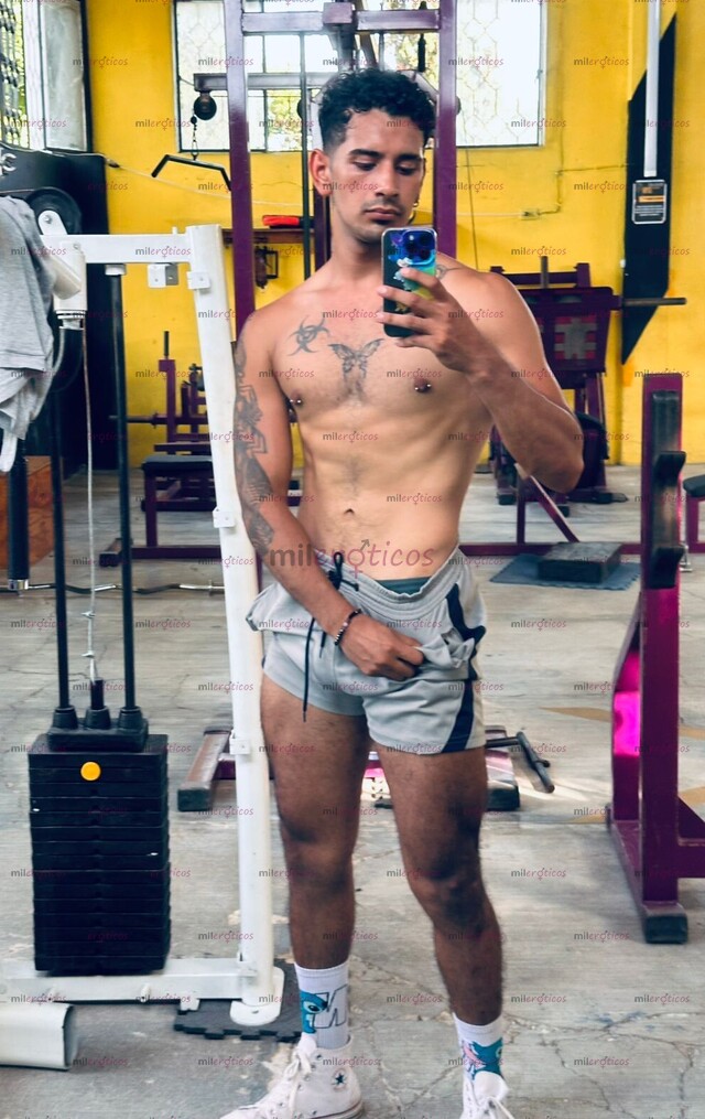 FOTOS DE JAROCHO INTER DISCRETO (VERGON Y NALGÓN)