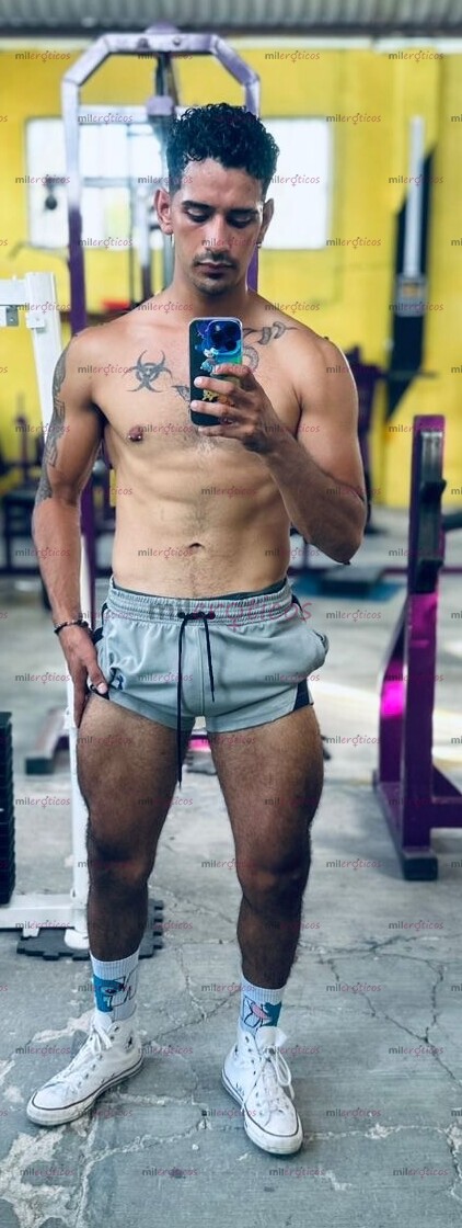 FOTOS DE JAROCHO INTER DISCRETO (VERGON Y NALGÓN)