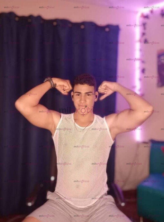 FOTOS DE MARCOS, COSTEÑO DE 1.90M, COMPLACIENTE EL CUAL SABE COCINAR EXPERIENCIAS