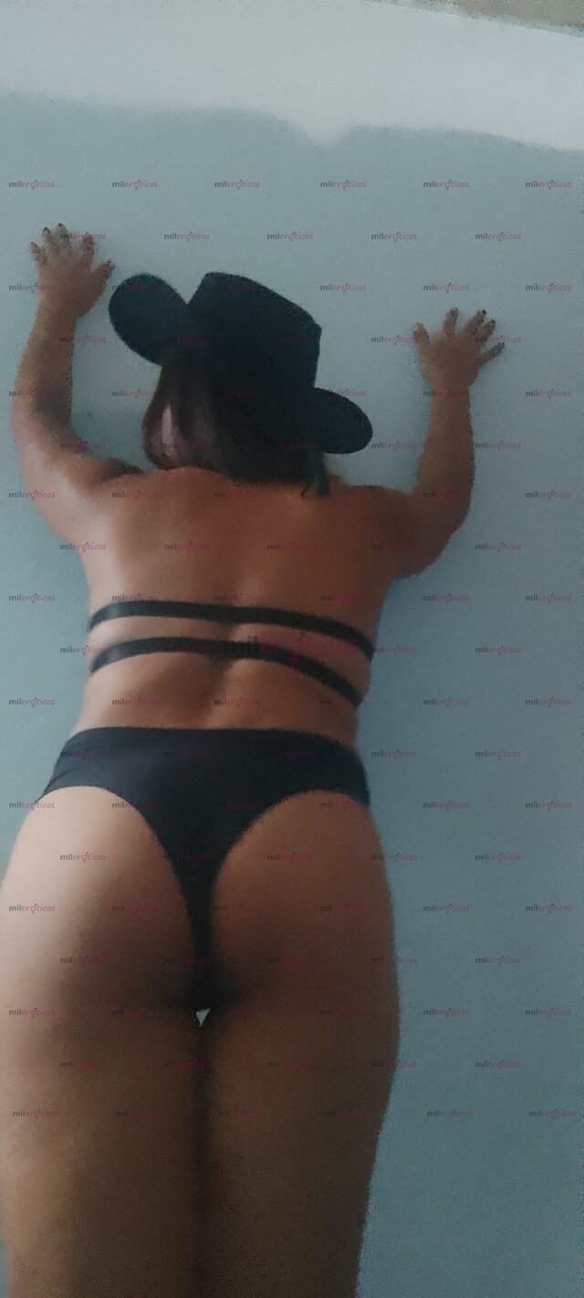 FOTOS DE RUBIA CALIENTE ORGÁSMICA Y FLEXIBLE A TUS DESEOS MÁS OSCUROS