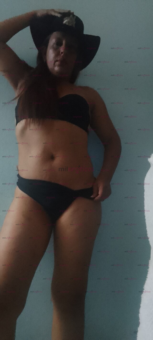 FOTOS DE RUBIA CALIENTE ORGÁSMICA Y FLEXIBLE A TUS DESEOS MÁS OSCUROS