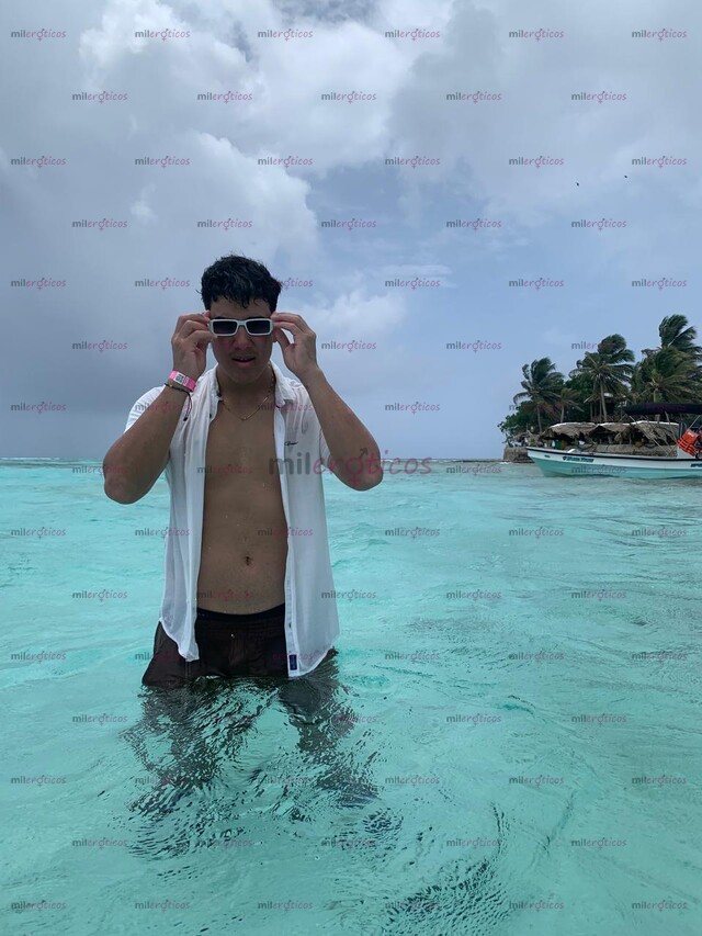 FOTOS DE MARCOS, COSTEÑO DE 1.90M, COMPLACIENTE EL CUAL SABE COCINAR EXPERIENCIAS