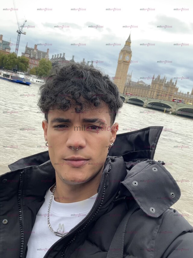 FOTOS DE PAISA ALTO FLACO VERGON DISPUESTO A COMPLACERTE