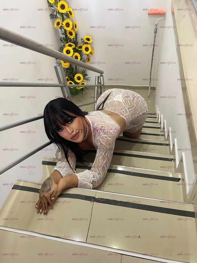 FOTOS DE CAROL 23CN VENOSA LECHERA 100% ACTIVA Y PASIV A PAREJA DOMINANTE FULL CALIENTE