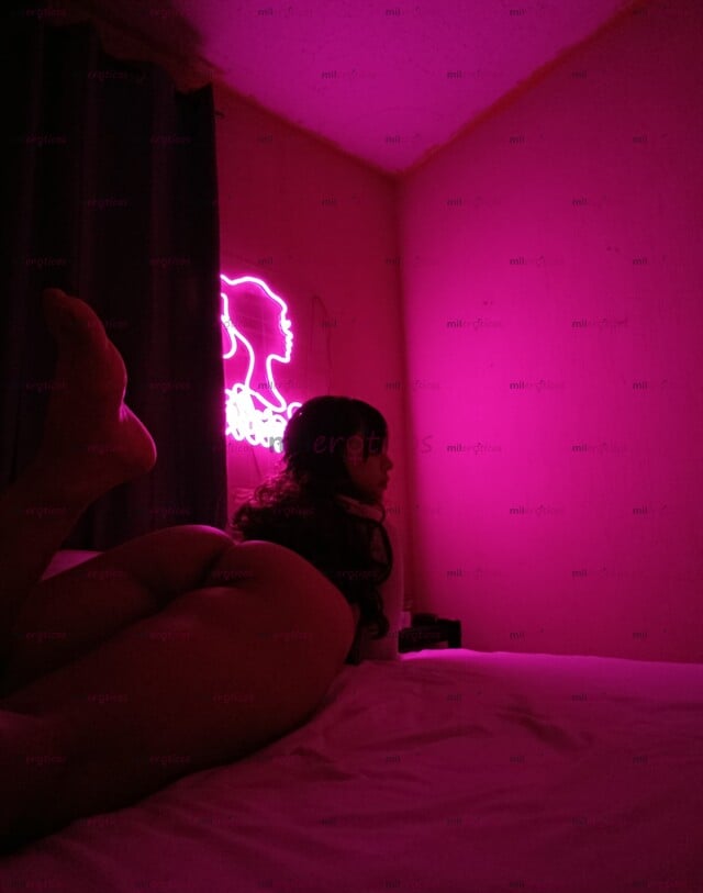 FOTOS DE LINDA COSTEÑA DE COLOR CANELITA.. DISPONIBLE POR POCO TIEMPO EN MEDELLÍN 24HORAS