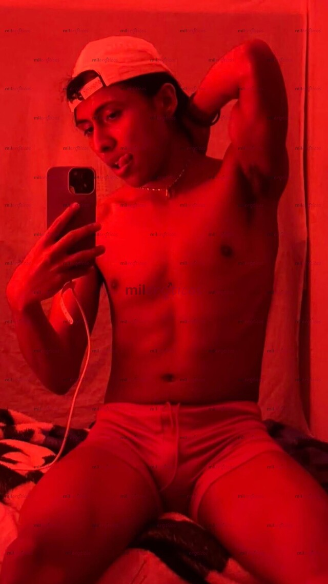 FOTOS DE NALGON TWINK DE 20 AÑOS SUMISO Y COMPLACIENTE PUE