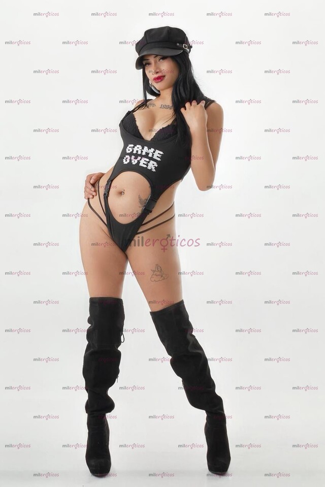 FOTOS DE JESSI MANIQUÍ CON BUBIS SÚPER LINDAS Y CUERPO ESTILIZADO