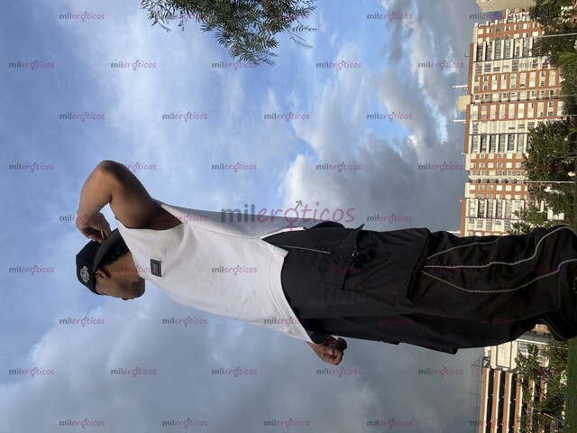 FOTOS DE HOMBRE VARONIL CON SITIO EN CHAPINERO ESCRIBA Y LA PASAMOS CHIMBA