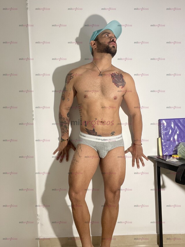 FOTOS DE ACTIVO COLOMBIANO, ATLETICO, AMABLE, EDUCADO, CALIENTE, MORBOSO