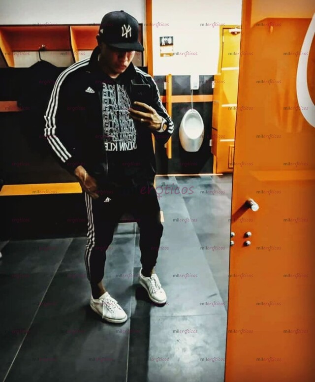 FOTOS DE HOLA SOY MORENO CALIENTE VERGN (19 ) C L DISCRETO Y COMPLACIENTE