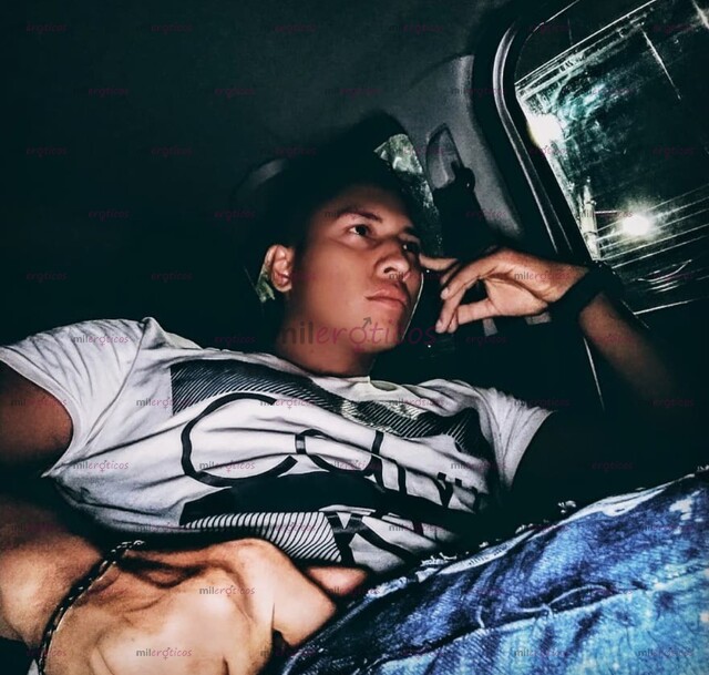 FOTOS DE HOLA SOY MORENO CALIENTE VERGN (19 ) C L DISCRETO Y COMPLACIENTE