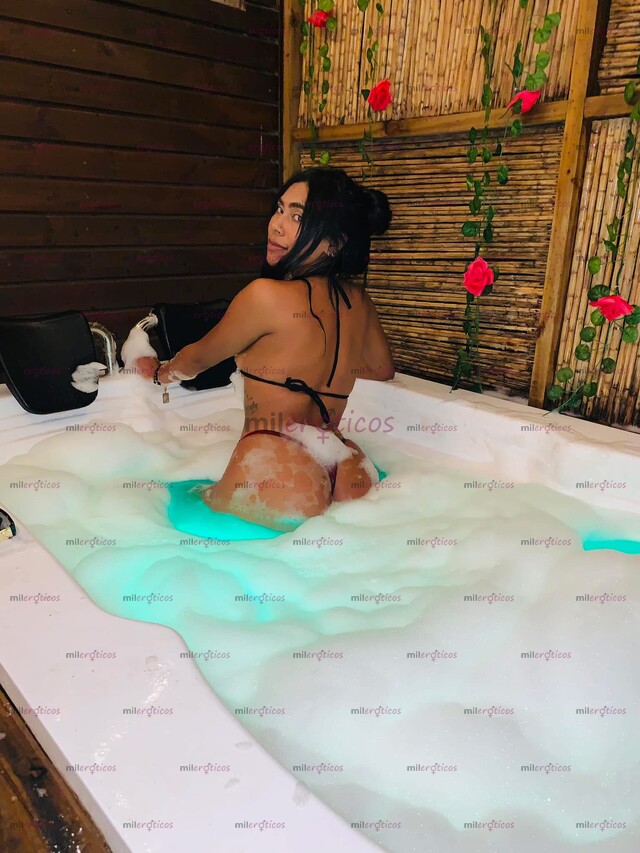 FOTOS DE EMI FLAQUITA ESTRECHITA PRECIOSA CUERP TENTACION Y CARICIAS QUE ENLOQUECEN