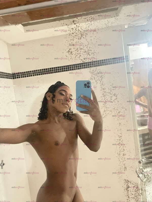 FOTOS DE SOY TODO LO QUE BUSCAS UNA NEGRA MUY ACTIVA